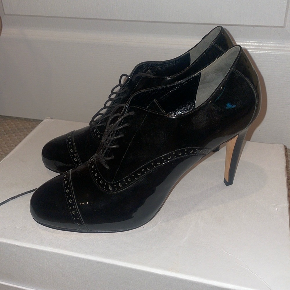Cole Haan heel
